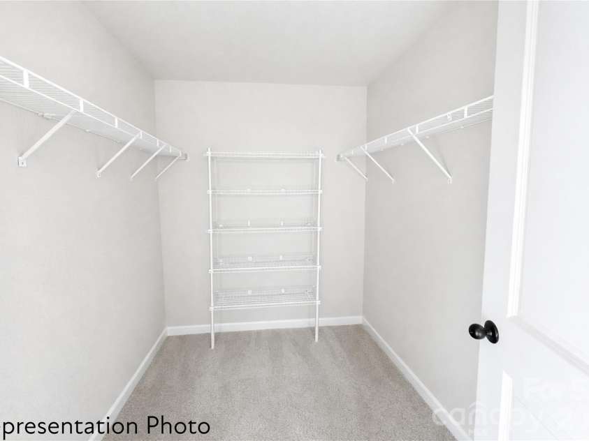 4737 Muskogee Drive, Charlotte, NC 28227.  MLS# CAR4380134, YatesRealty ID 21004. 
