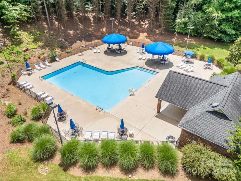 345 Beaten Path Road, Mooresville, NC 28117.  MLS# CAR4269577, YatesRealty ID 21006. Community pool and restrooms
