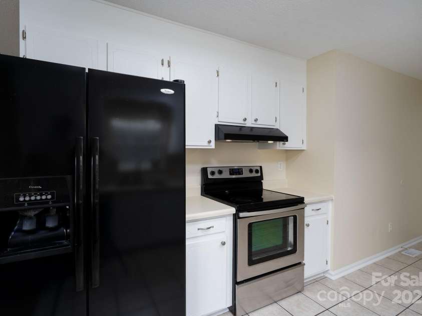 907 Bethpage Road, Kannapolis, NC 28081.  MLS# CAR4241675, YatesRealty ID 21007. 