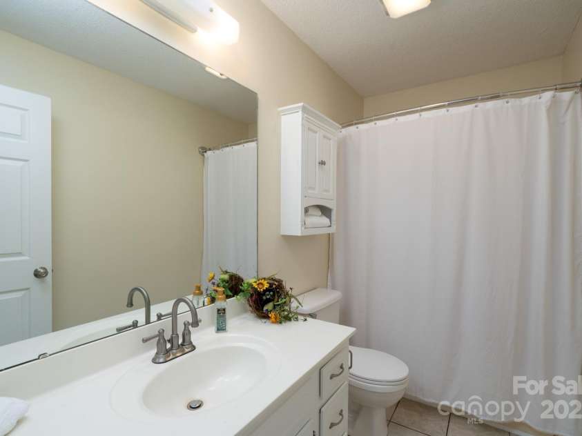 907 Bethpage Road, Kannapolis, NC 28081.  MLS# CAR4241675, YatesRealty ID 21007. 