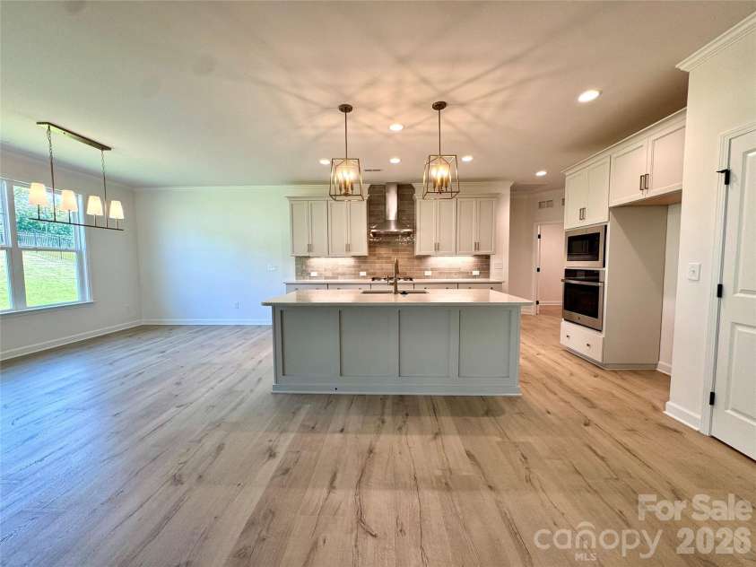187 Eve Ash Lane, Mooresville, NC 28115.  MLS# CAR4378639, YatesRealty ID 21008. 