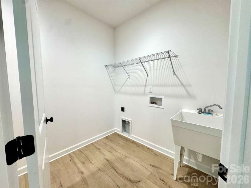 187 Eve Ash Lane, Mooresville, NC 28115.  MLS# CAR4378639, YatesRealty ID 21008. 