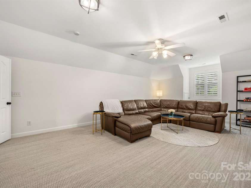 221 Silvercliff Drive, Mount Holly, NC 28120.  MLS# CAR4252821, YatesRealty ID 21009. Bonus Room