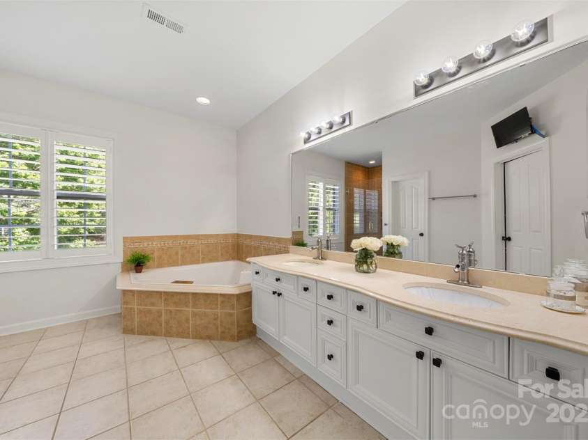 221 Silvercliff Drive, Mount Holly, NC 28120.  MLS# CAR4252821, YatesRealty ID 21009. Primary Bathroom