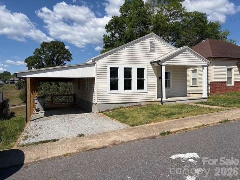 406 realty Street, Lenoir, NC 28645.  MLS# CAR4380757, YatesRealty ID 21009. 