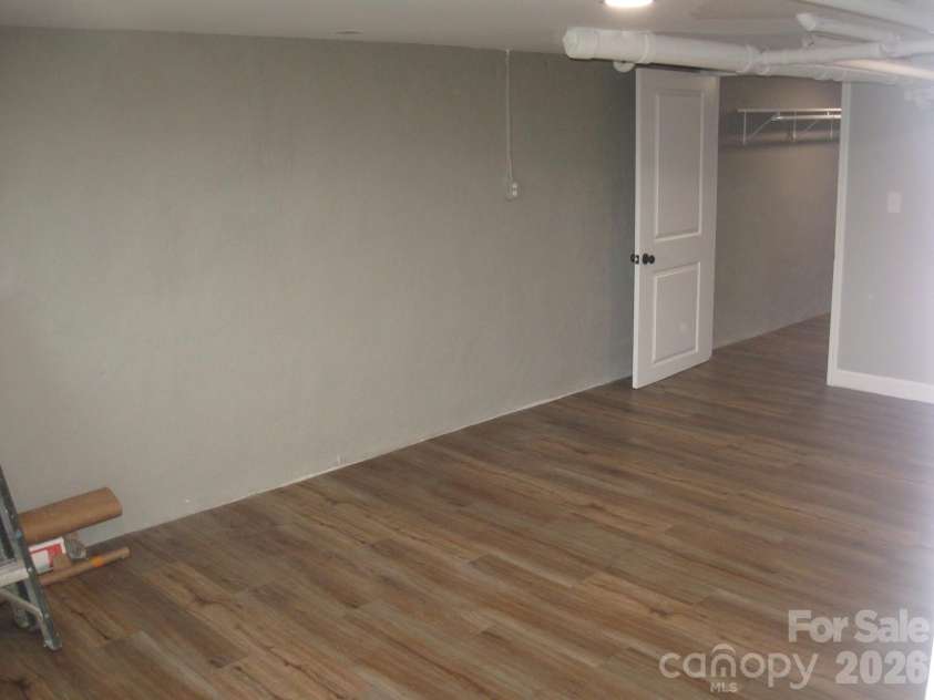 406 realty Street, Lenoir, NC 28645.  MLS# CAR4380757, YatesRealty ID 21009. 