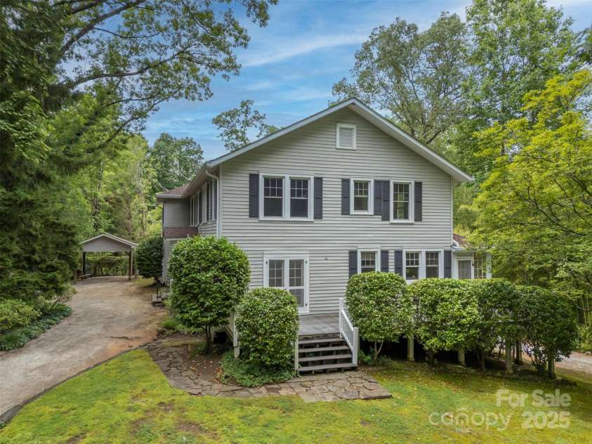93 Villa Barbara Lane, Tryon, NC 28782.  MLS# CAR4260779, YatesRealty ID 2101. 