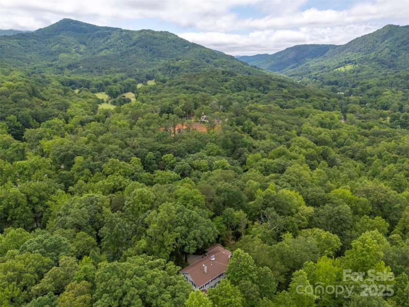 93 Villa Barbara Lane, Tryon, NC 28782.  MLS# CAR4260779, YatesRealty ID 2101. 