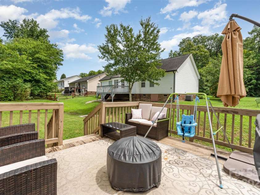 2040 Brantley Creek Drive, Kannapolis, NC 28083.  MLS# CAR4286622, YatesRealty ID 21011. Back deck.