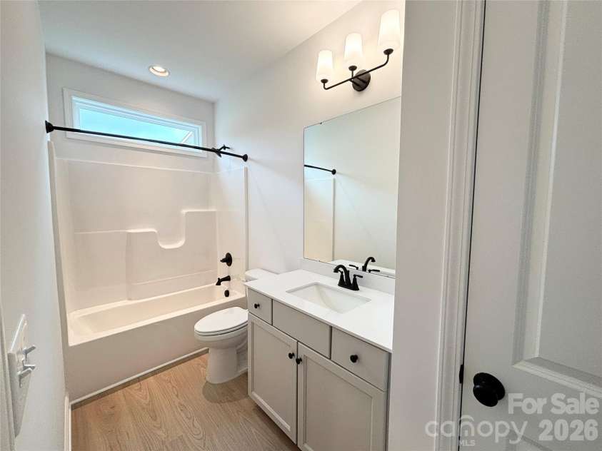 177 Eve Ash Lane, Mooresville, NC 28115.  MLS# CAR4380187, YatesRealty ID 21012. 