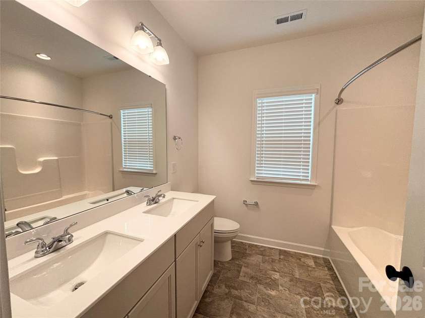 177 Eve Ash Lane, Mooresville, NC 28115.  MLS# CAR4380187, YatesRealty ID 21012. 