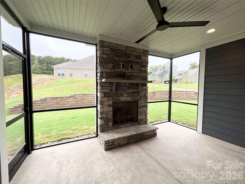 177 Eve Ash Lane, Mooresville, NC 28115.  MLS# CAR4380187, YatesRealty ID 21012. 