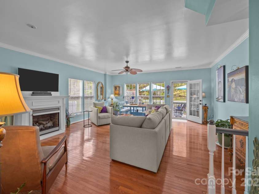 10308 Garrett Grigg Road, Charlotte, NC 28262.  MLS# CAR4243831, YatesRealty ID 21015. 