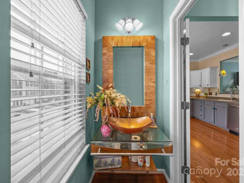 10308 Garrett Grigg Road, Charlotte, NC 28262.  MLS# CAR4243831, YatesRealty ID 21015. Level 2 Powder Room
