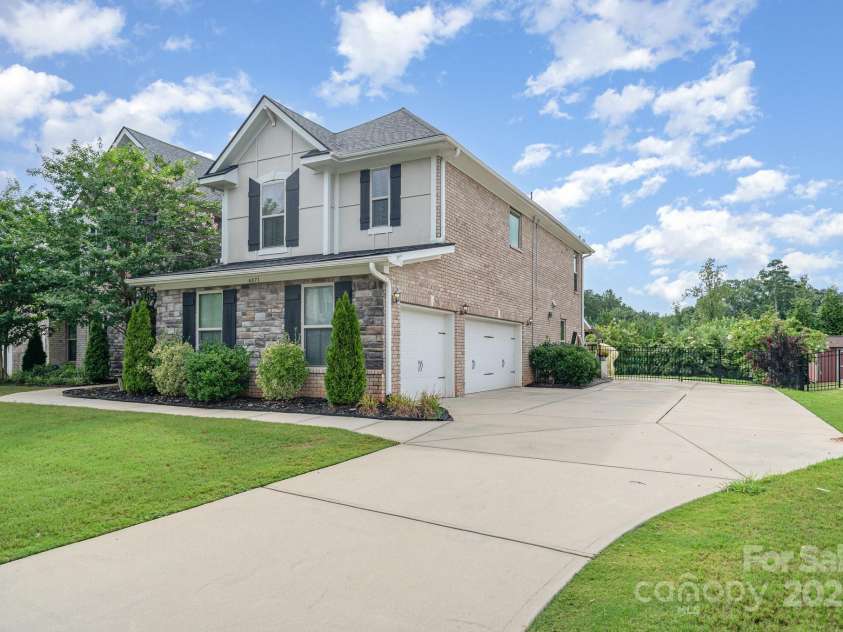 4071 Thames Circle, Fort Mill, SC 29715.  MLS# CAR4287948, YatesRealty ID 21016. 