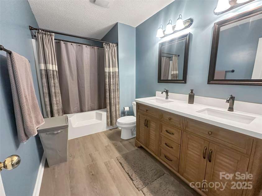 118 Harvey Vale Circle, Blacksburg, SC 29702.  MLS# CAR4259322, YatesRealty ID 21017. 