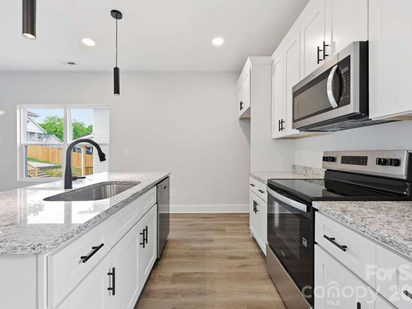 226 Summit Avenue, Albemarle, NC 28001.  MLS# CAR4380435, YatesRealty ID 21017. 