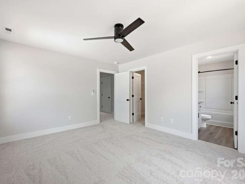 226 Summit Avenue, Albemarle, NC 28001.  MLS# CAR4380435, YatesRealty ID 21017. 