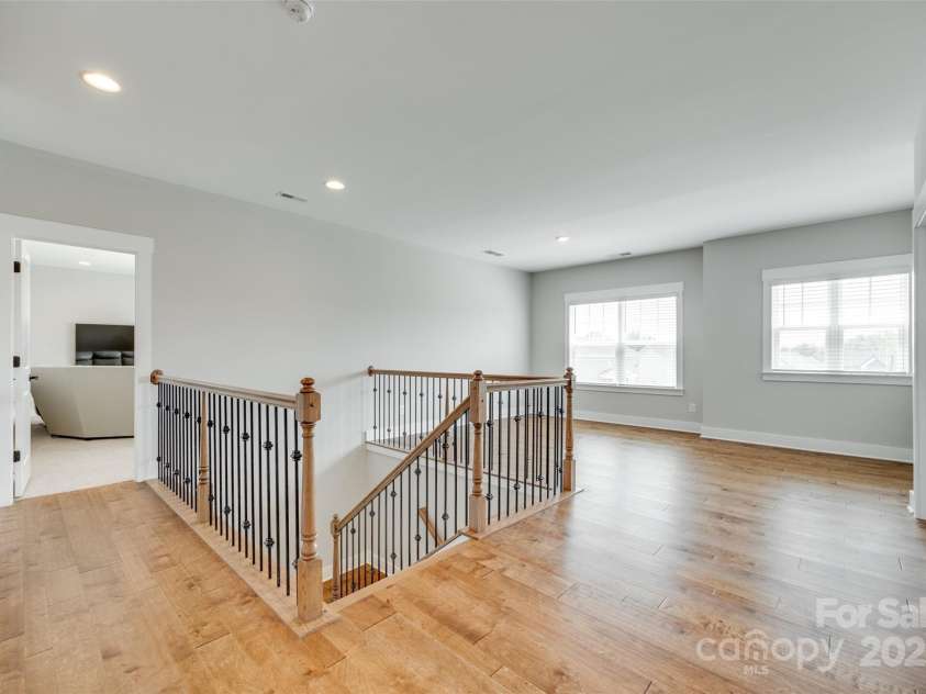 15312 Ravenall Drive, Huntersville, NC 28078.  MLS# CAR4247348, YatesRealty ID 21018. 