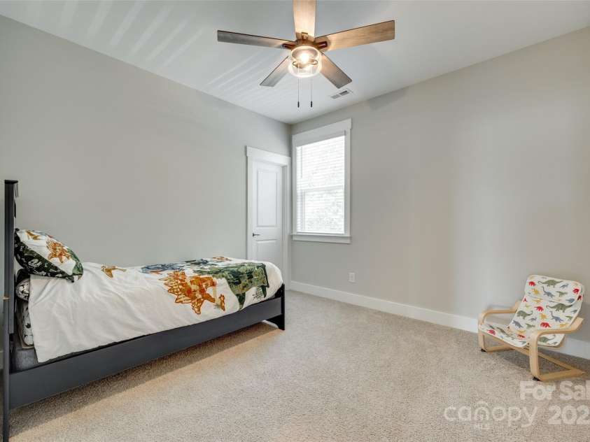 15312 Ravenall Drive, Huntersville, NC 28078.  MLS# CAR4247348, YatesRealty ID 21018. 