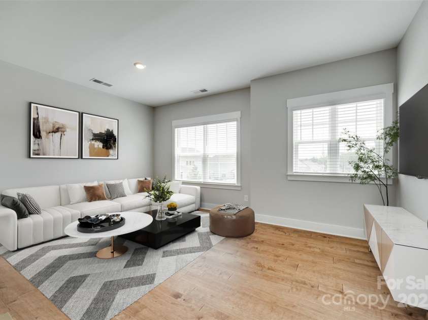 15312 Ravenall Drive, Huntersville, NC 28078.  MLS# CAR4247348, YatesRealty ID 21018. Loft