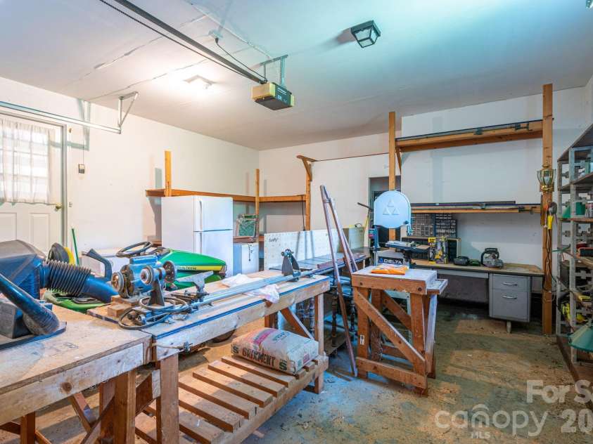 260 Houser Road, Blacksburg, SC 29702.  MLS# CAR4369780, YatesRealty ID 21018. 