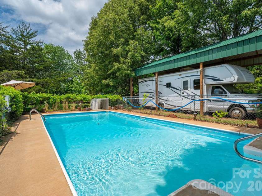 260 Houser Road, Blacksburg, SC 29702.  MLS# CAR4369780, YatesRealty ID 21018. 