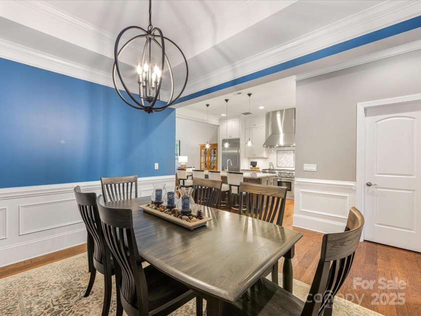 5030 Waldron Meadow Drive, Charlotte, NC 28226.  MLS# CAR4261235, YatesRealty ID 21019. 