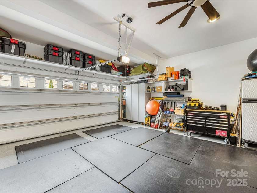5030 Waldron Meadow Drive, Charlotte, NC 28226.  MLS# CAR4261235, YatesRealty ID 21019. Immaculate Garage!
