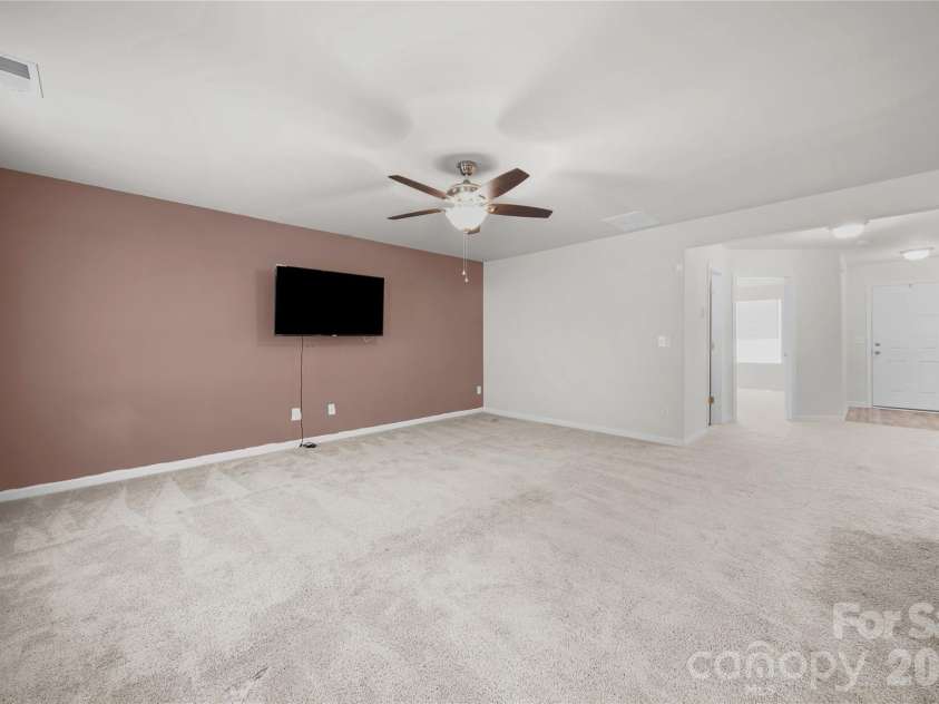 929 Grace Street, Kings Mountain, NC 28086.  MLS# CAR4379522, YatesRealty ID 21019. 