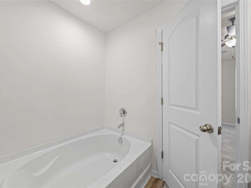 929 Grace Street, Kings Mountain, NC 28086.  MLS# CAR4379522, YatesRealty ID 21019. 