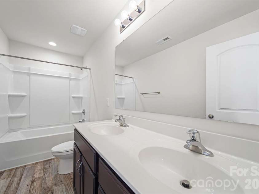 929 Grace Street, Kings Mountain, NC 28086.  MLS# CAR4379522, YatesRealty ID 21019. 