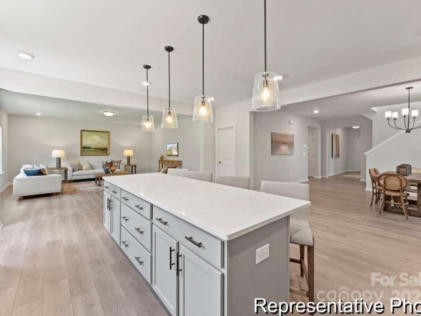 120 Peak View Road, Statesville, NC 28677.  MLS# CAR4327052, YatesRealty ID 2102. 