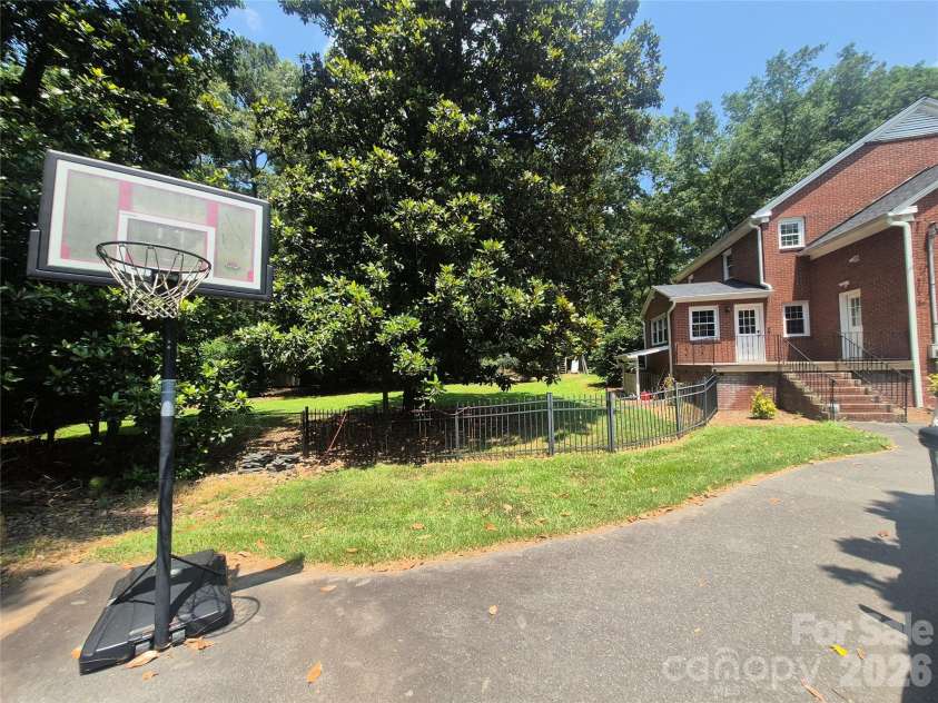 215 Biscoe Road, Troy, NC 27371.  MLS# CAR4346289, YatesRealty ID 2102. 