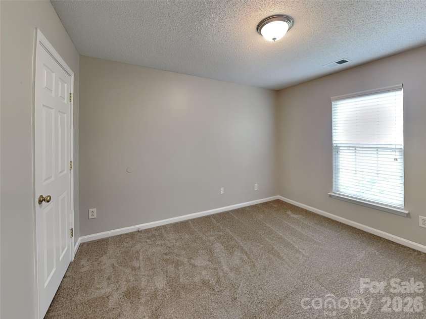 1032 Meadowbrook Lane, Concord, NC 28027.  MLS# CAR4380662, YatesRealty ID 21023. 