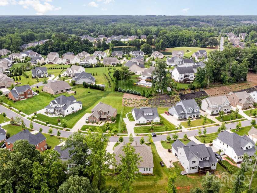 8709 Raven Top Drive, Mint Hill, NC 28227.  MLS# CAR4263622, YatesRealty ID 21023. Aerial of neighborhood