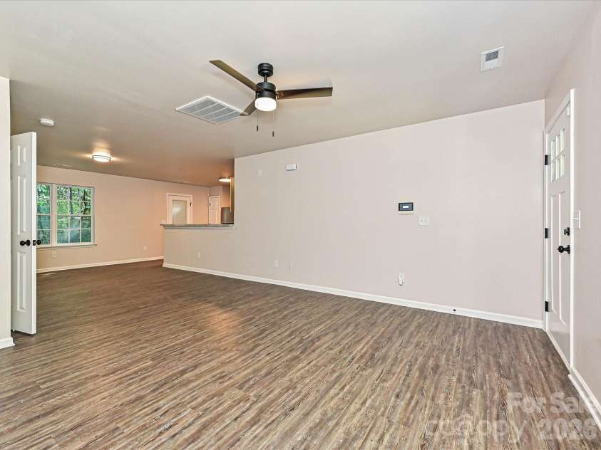 2605 Marmac Road, Charlotte, NC 28208.  MLS# CAR4423314, YatesRealty ID 21024. 