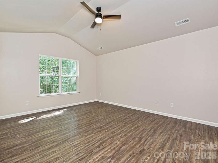 2605 Marmac Road, Charlotte, NC 28208.  MLS# CAR4423314, YatesRealty ID 21024. 