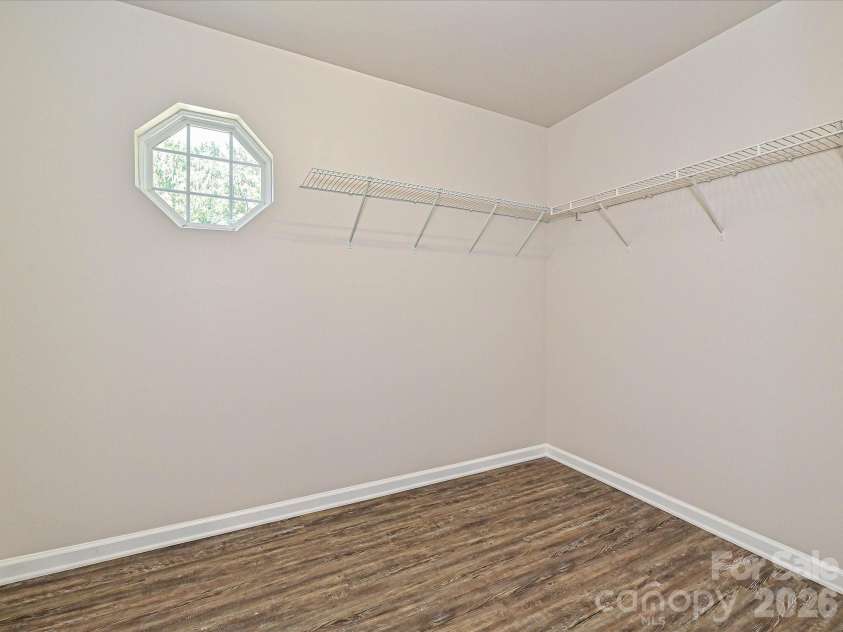 2605 Marmac Road, Charlotte, NC 28208.  MLS# CAR4423314, YatesRealty ID 21024. 