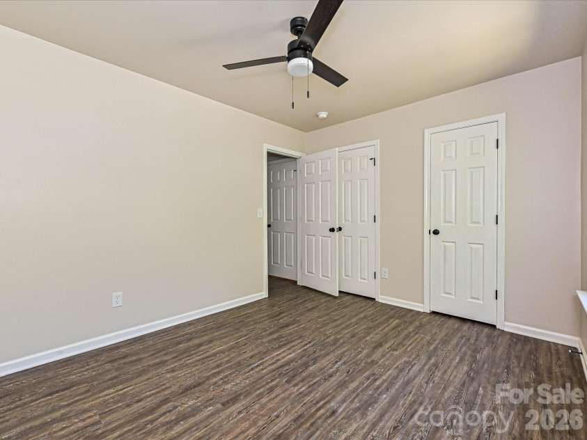 2605 Marmac Road, Charlotte, NC 28208.  MLS# CAR4423314, YatesRealty ID 21024. 