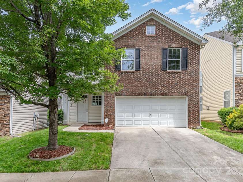 9630 Turning Wheel Drive, Charlotte, NC 28214.  MLS# CAR4266064, YatesRealty ID 21024. 