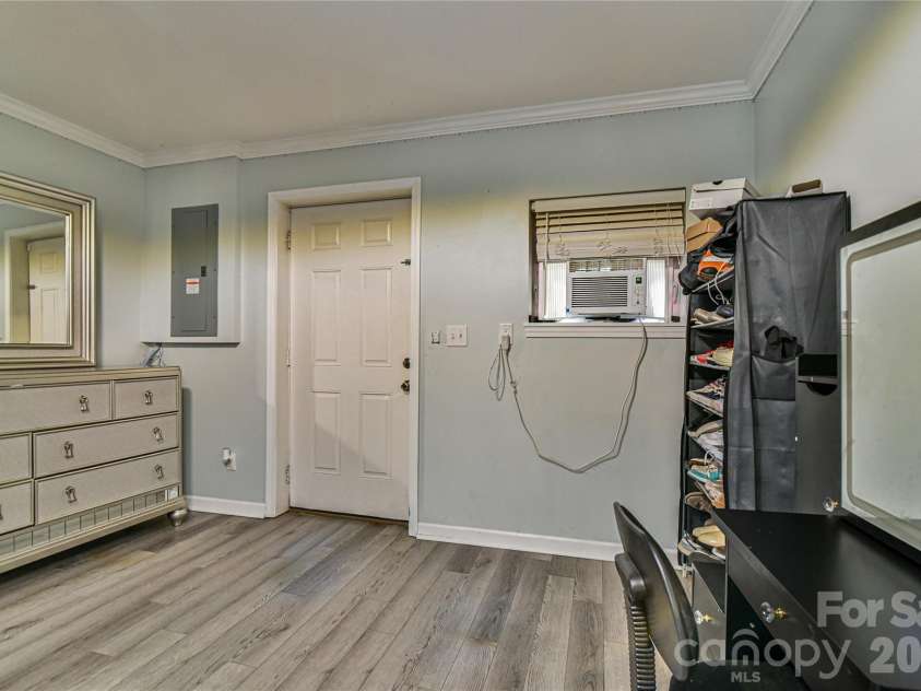 116 Kay Road, Flat Rock, NC 28731.  MLS# CAR4380251, YatesRealty ID 21025. 