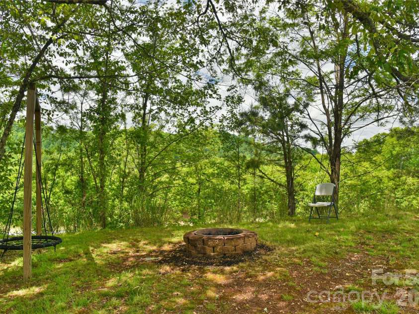 116 Kay Road, Flat Rock, NC 28731.  MLS# CAR4380251, YatesRealty ID 21025. 