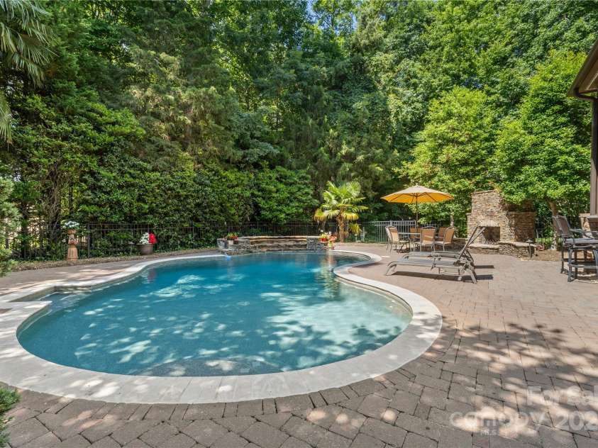 1336 Dobson Drive, Waxhaw, NC 28173.  MLS# CAR4267280, YatesRealty ID 21026. 