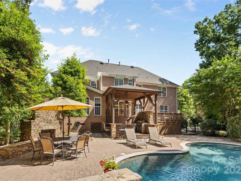 1336 Dobson Drive, Waxhaw, NC 28173.  MLS# CAR4267280, YatesRealty ID 21026. 