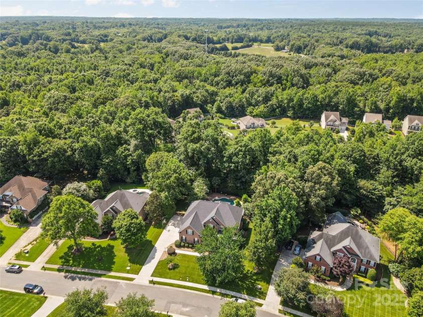 1336 Dobson Drive, Waxhaw, NC 28173.  MLS# CAR4267280, YatesRealty ID 21026. 