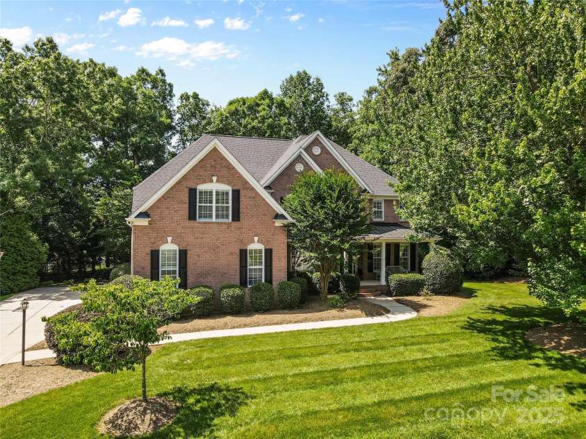 1336 Dobson Drive, Waxhaw, NC 28173.  MLS# CAR4267280, YatesRealty ID 21026. 