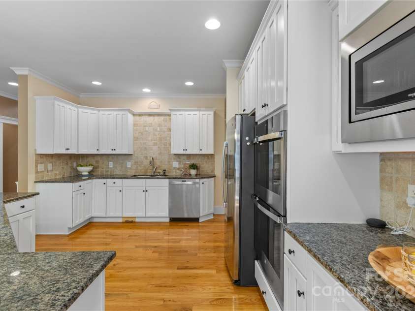 1336 Dobson Drive, Waxhaw, NC 28173.  MLS# CAR4267280, YatesRealty ID 21026. 