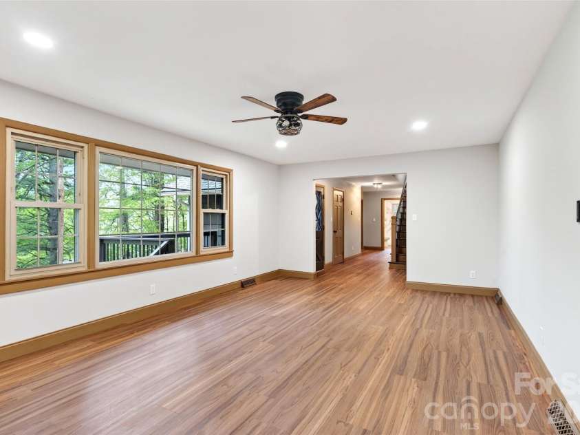 3781 226 Highway, Bakersville, NC 28705.  MLS# CAR4380281, YatesRealty ID 21028. 