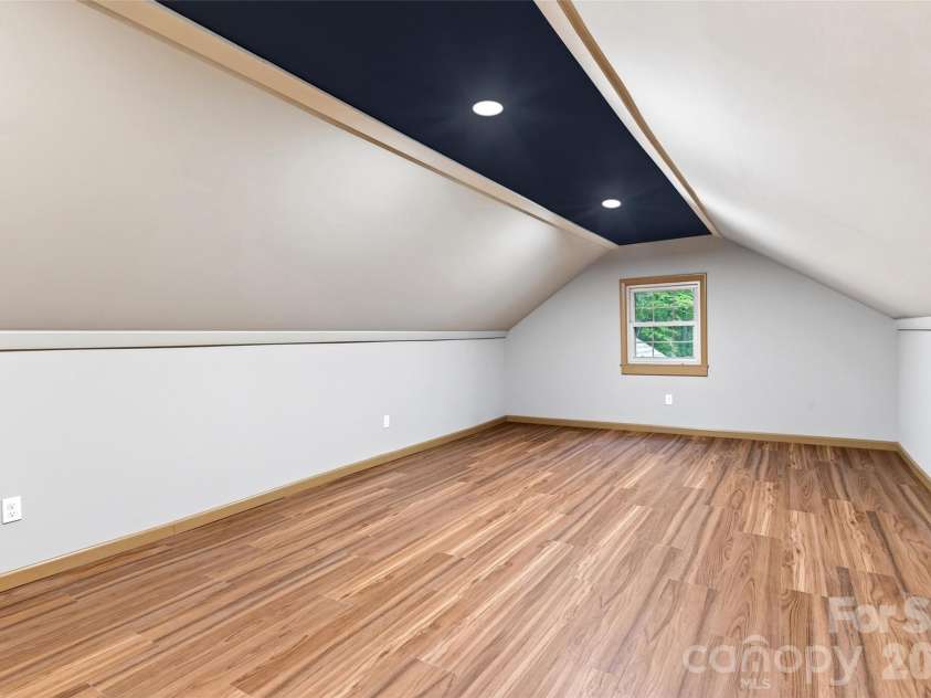 3781 226 Highway, Bakersville, NC 28705.  MLS# CAR4380281, YatesRealty ID 21028. 